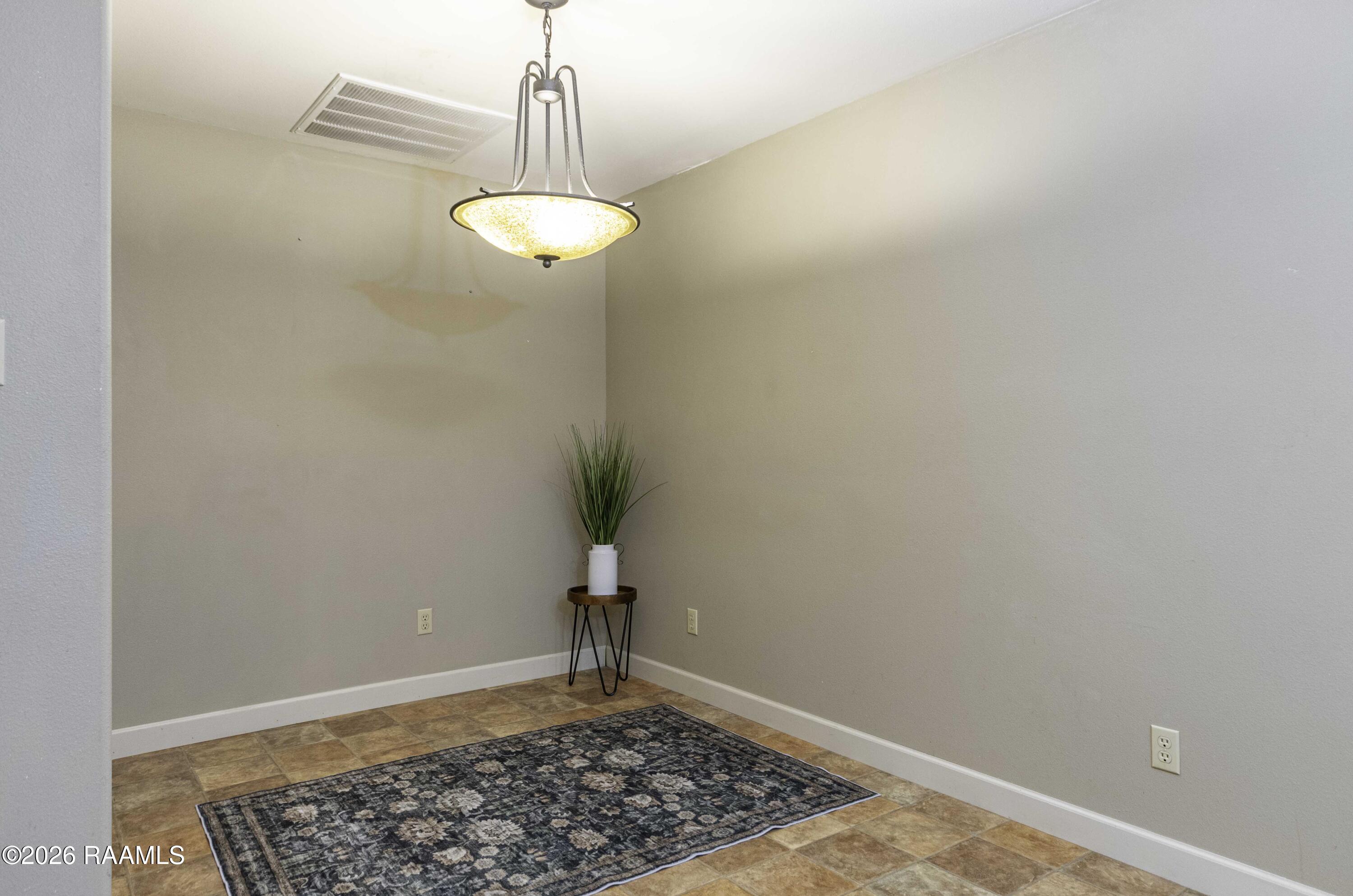 1513 Highway 343 Church Point, LA 70525 - Photo 16 of 46 Dining Area 1 (5)