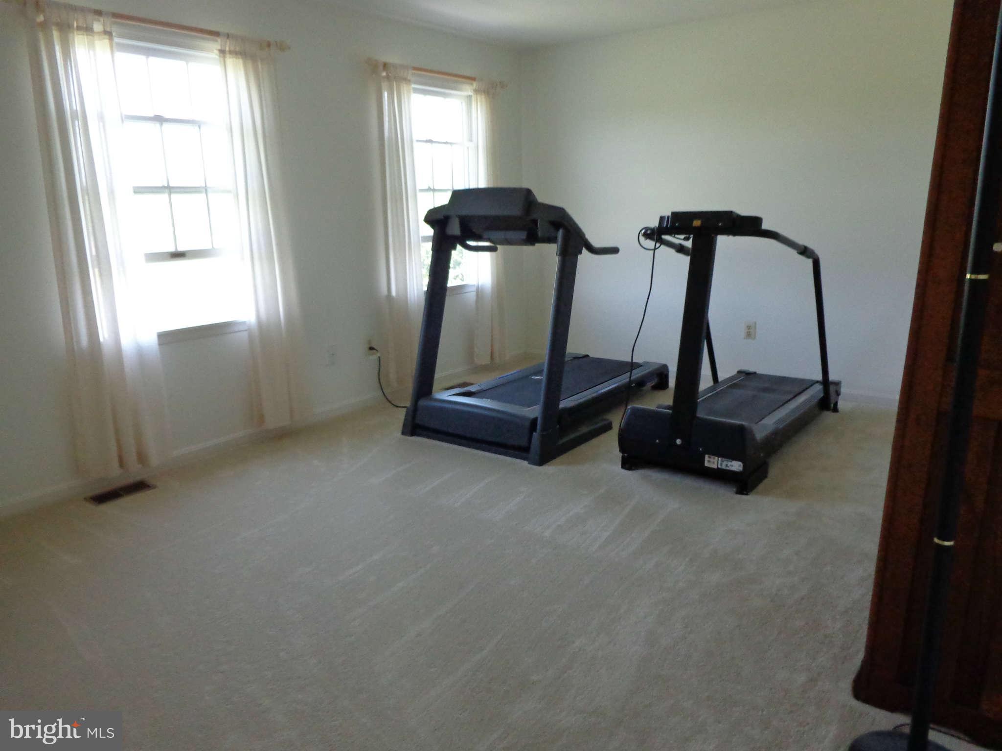 2520 Bear Run Road Taneytown, MD 21787 - Photo 17 of 28 Bedroom with new carpet
