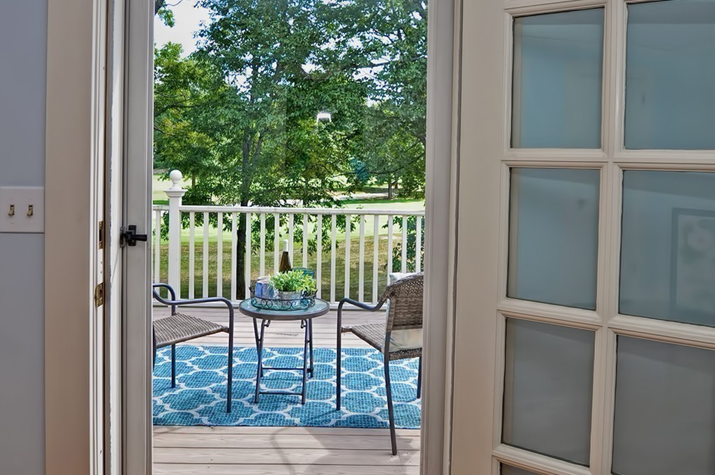 300 Meadowbrook Road Weston, MA 02493 - Photo 21 of 30