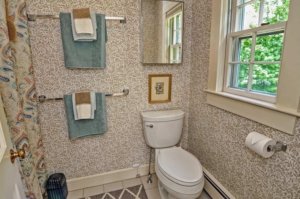 300 Meadowbrook Road Weston, MA 02493 - Photo 24 of 30