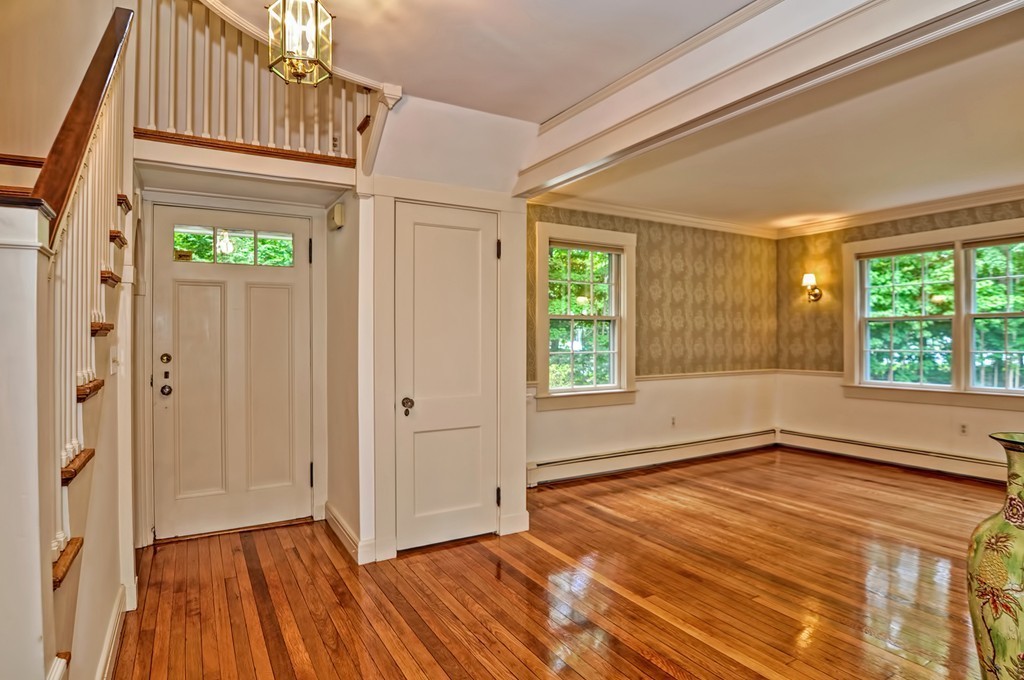 300 Meadowbrook Road Weston, MA 02493 - Photo 3 of 30