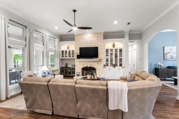 $720,000 | 254 Private Road 5987, Yantis, TX 75497