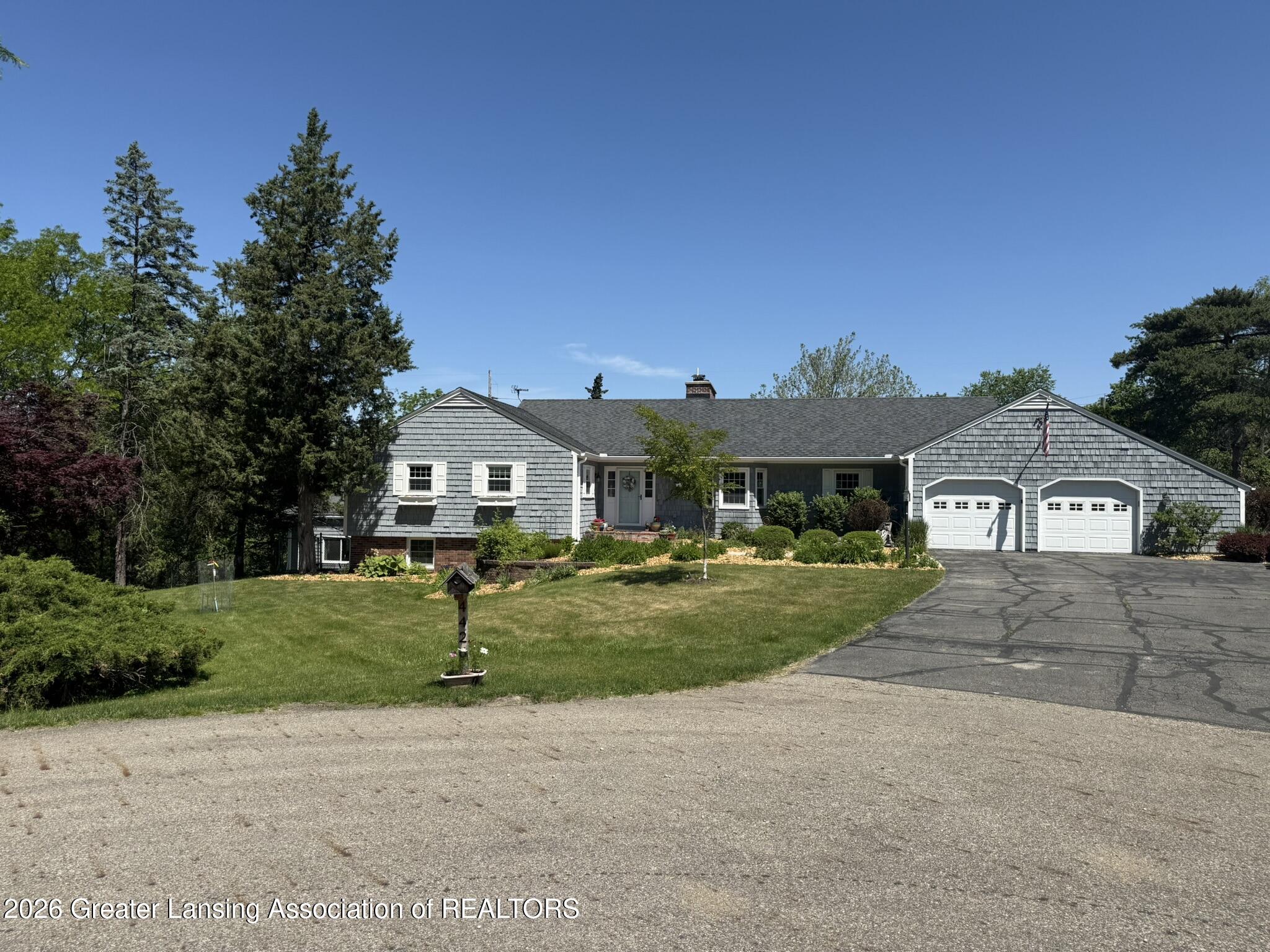 4426 Barton Road Lansing, MI 48917 - Photo 1 of 75 1 Main