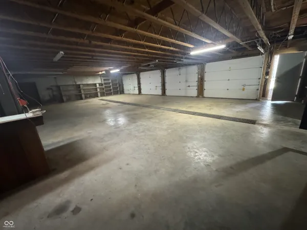 $3,900 | 1365 West Stones Crossing Road, Greenwood, IN 46143