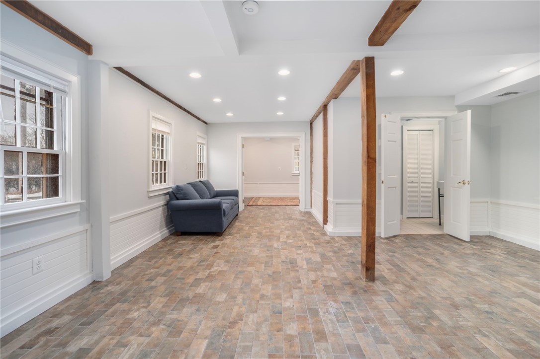 31 Bridge Street, Unit B Newport, RI 02840 - Photo 11 of 20