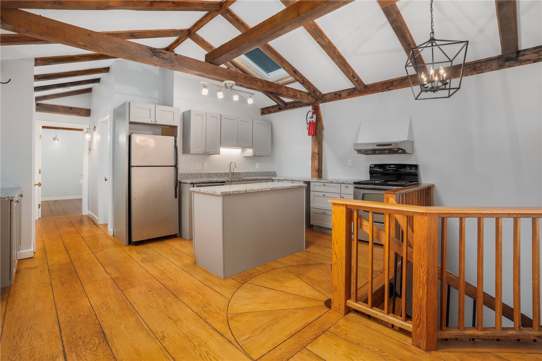 31 Bridge Street, Unit B Newport, RI 02840 - Photo 2 of 20
