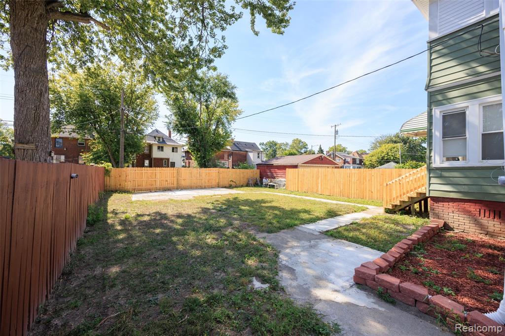 737 Webb Street Detroit, MI 48202 - Photo 39 of 40