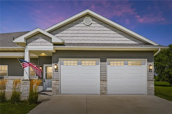 $285,000 | 2086 3 Elms Park Road, Unit 1, Independence, IA 50644