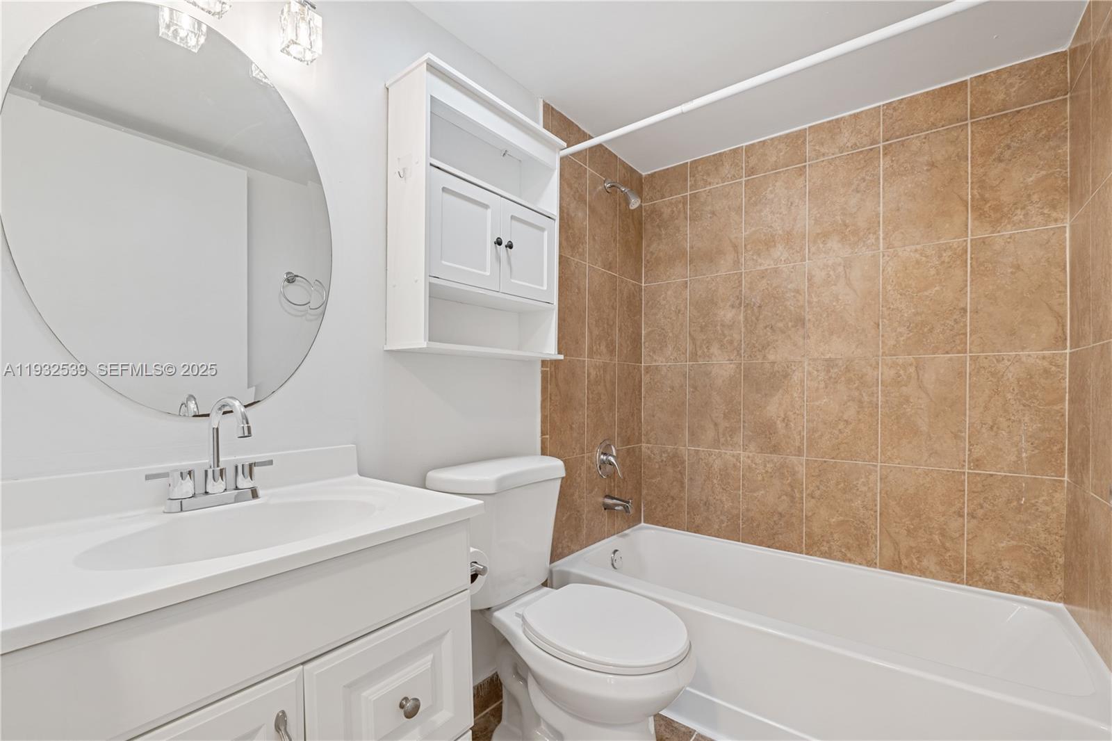 7200 Northwest 179th Street, Unit 105 Hialeah, FL 33015 - Photo 14 of 24