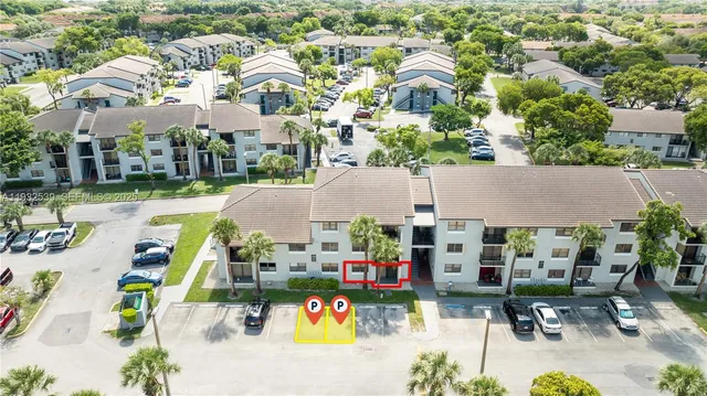 $265,000 | 7200 Northwest 179th Street, Unit 105, Hialeah, FL 33015