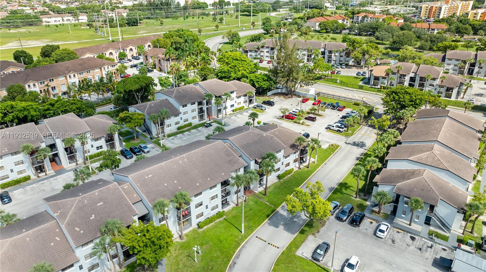 7200 Northwest 179th Street, Unit 105 Hialeah, FL 33015 - Photo 23 of 24