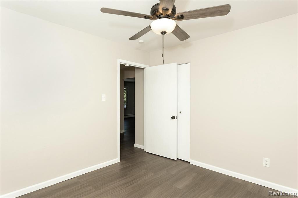3350 Greenfield Road, Unit 22 Royal Oak, MI 48073 - Photo 16 of 18