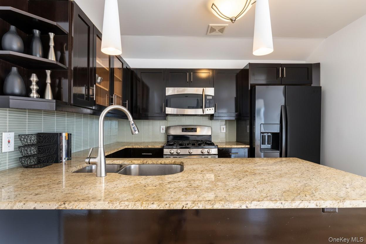 10929 103rd Street Queens, NY 11417 - Photo 26 of 36