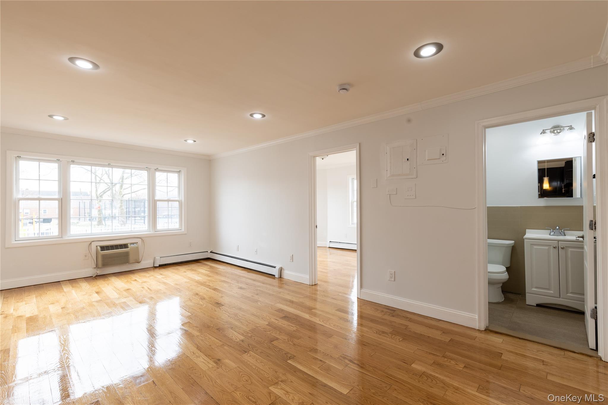 10929 103rd Street Queens, NY 11417 - Photo 9 of 36