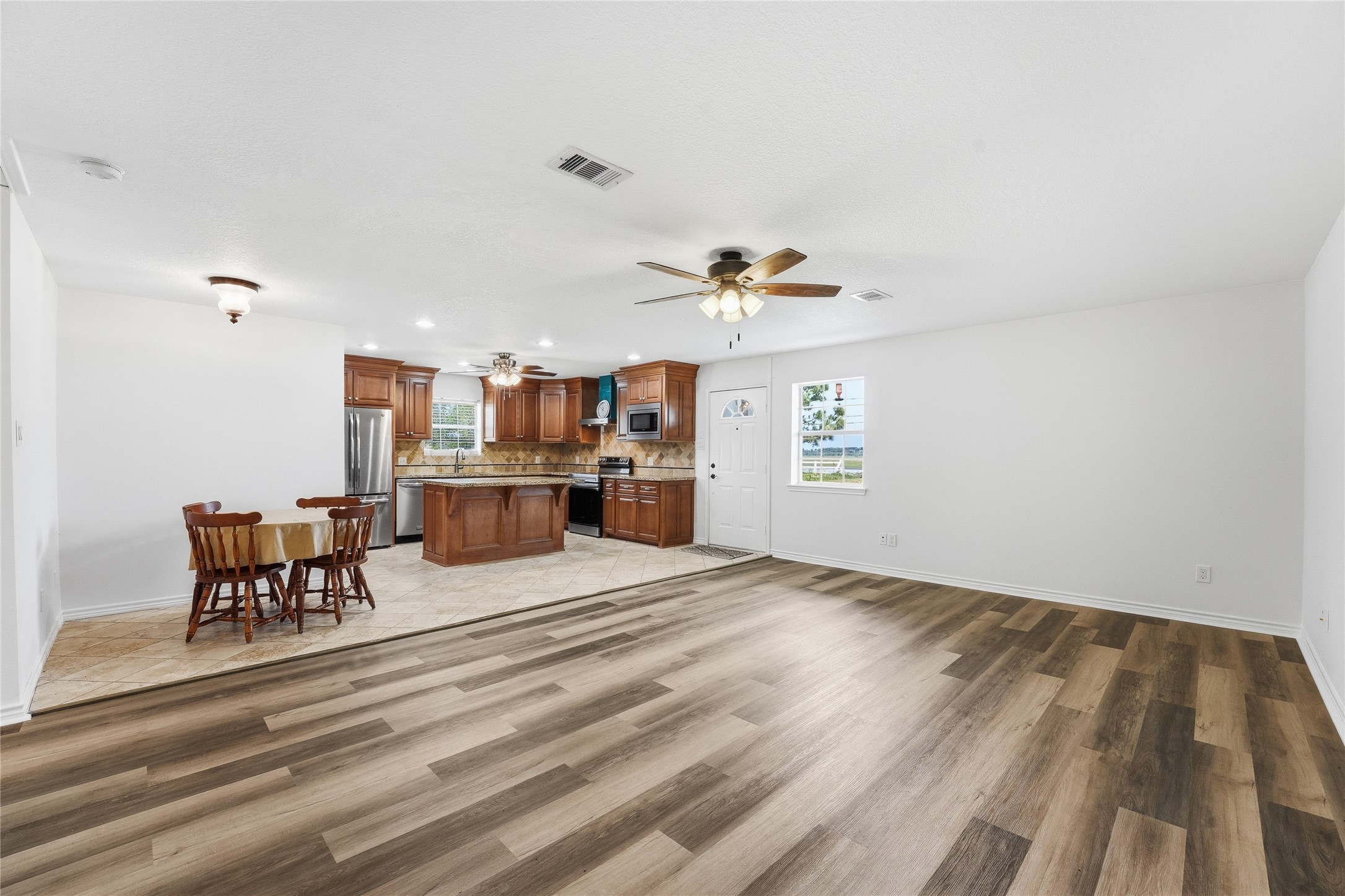 3710 Holy Road Crosby, TX 77532 - Photo 13 of 32