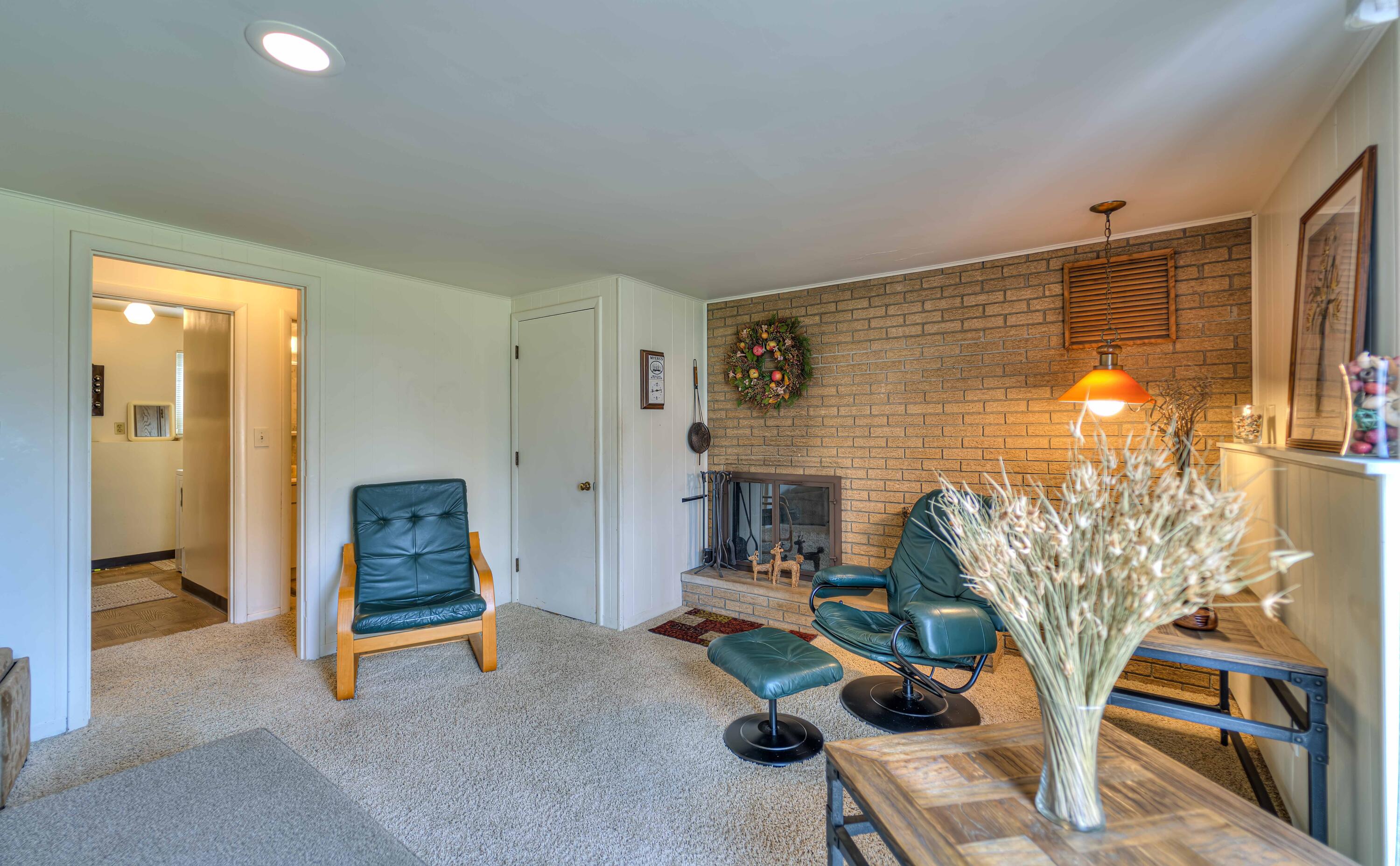 970 Briarcliff Road Jackson, MI 49203 - Photo 28 of 50 970 Briarcliff 37