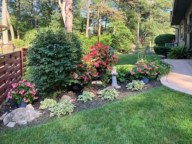 970 Briarcliff Road Jackson, MI 49203 - Photo 35 of 50 970 Briarcliff Summer 05