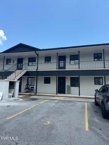 $850 | 111 Roseview Drive, Johnson City, TN 37615