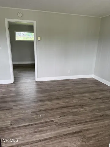 $850 | 111 Roseview Drive, Johnson City, TN 37615