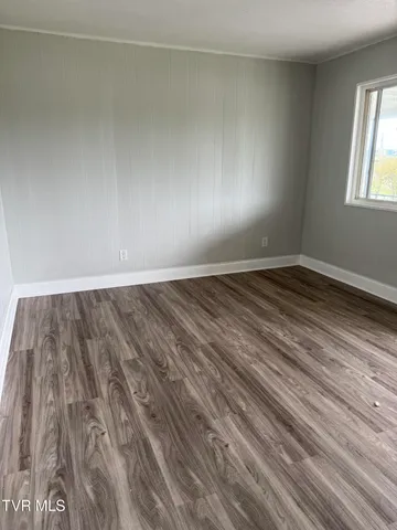 $850 | 111 Roseview Drive, Johnson City, TN 37615