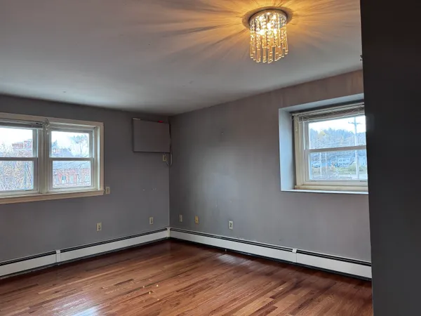 $425,000 | 306 Turnpike Road, New Ipswich, NH 03071