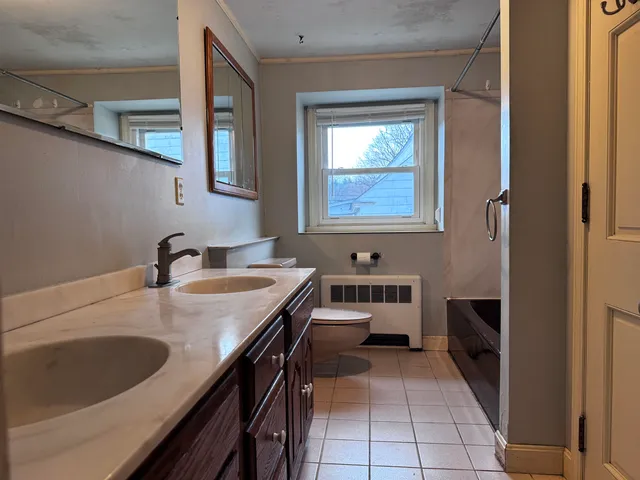 $425,000 | 306 Turnpike Road, New Ipswich, NH 03071