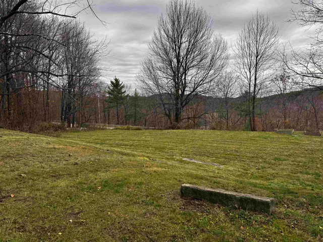 $425,000 | 306 Turnpike Road, New Ipswich, NH 03071