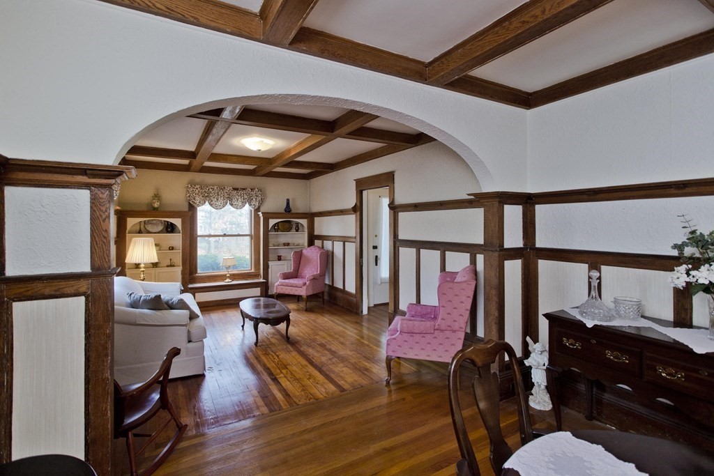 19 Bay State Road Holyoke, MA 01040 - Photo 11 of 41 Gallery Image 11
