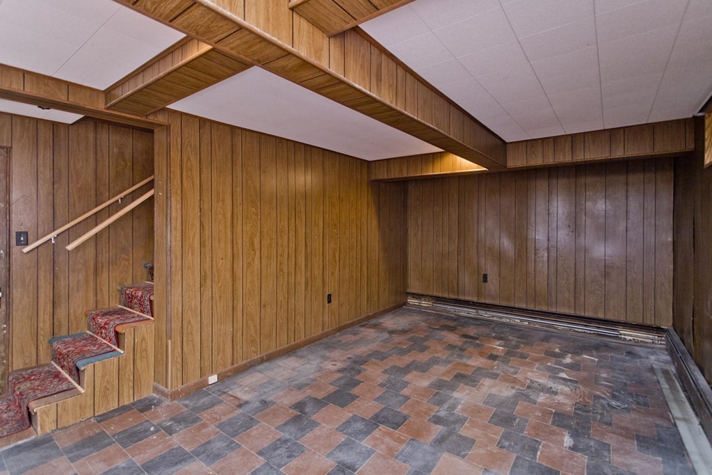 19 Bay State Road Holyoke, MA 01040 - Photo 36 of 41 Gallery Image 36
