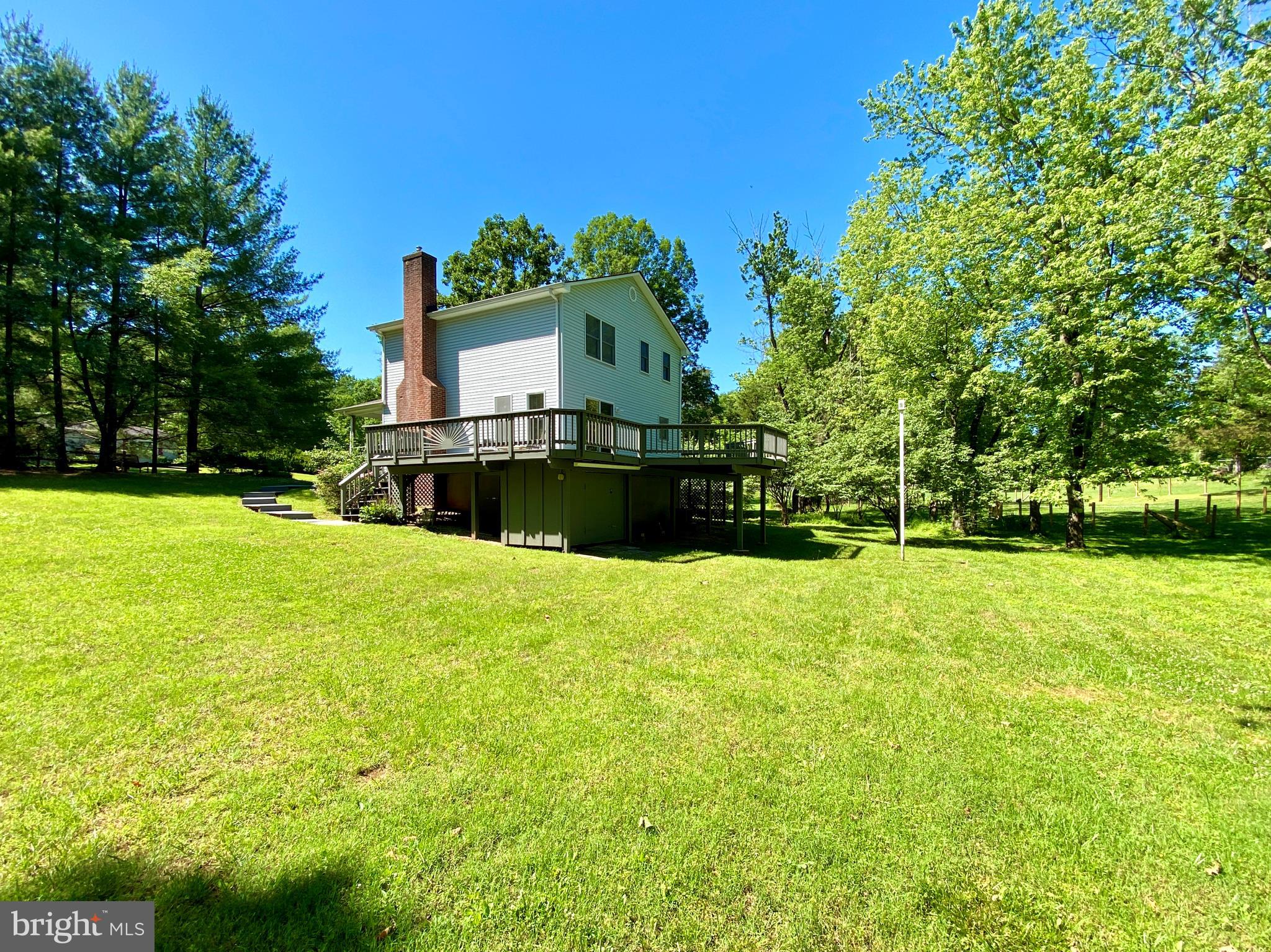 6799 Howellsville Road Boyce, VA 22620 - Photo 8 of 53 Side Yard View
