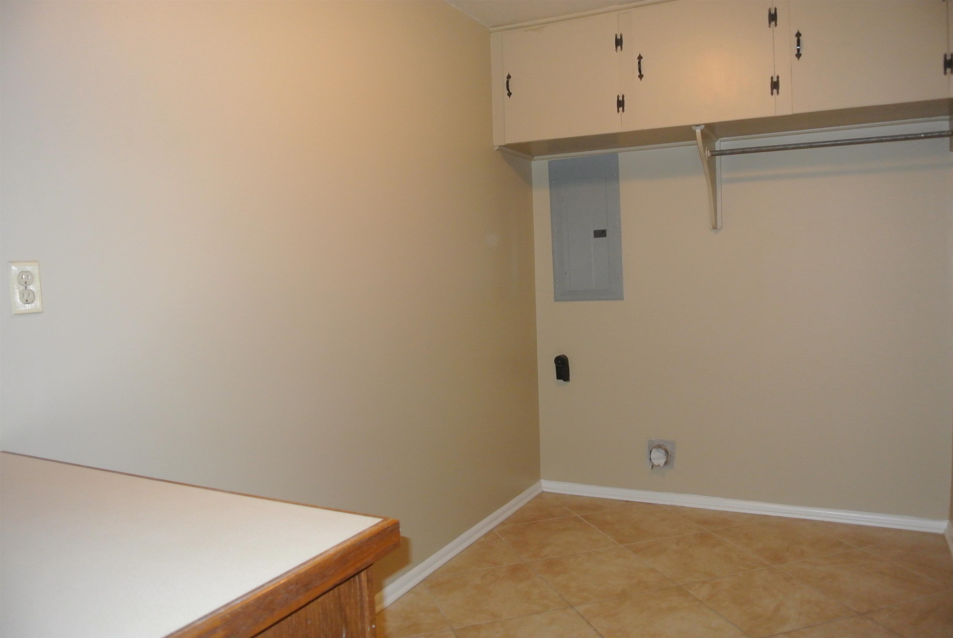 426 Cardinal Drive Collierville, TN 38017 - Photo 20 of 21 a view of small space