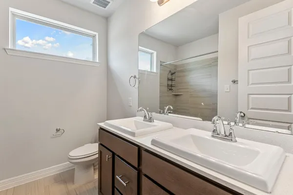 $3,300 | 9743 Birchwood Holw Trail, Tomball, TX 77375