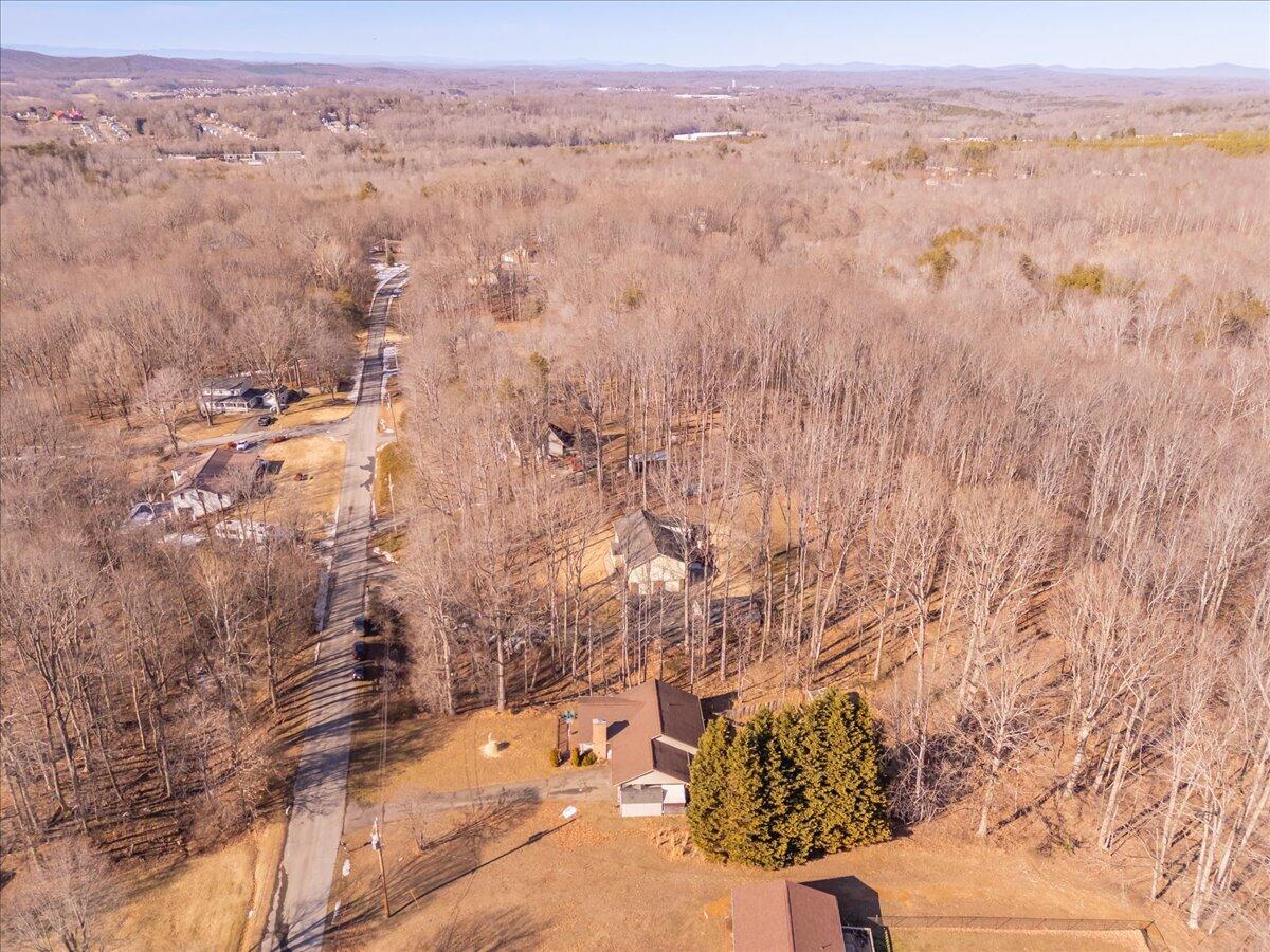 128 Huntington Road Ridgeway, VA 24148 - Photo 58 of 60 a view of city and mountain