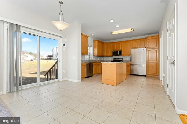 $3,100 | 46 Glacier Way, Stafford, VA 22554