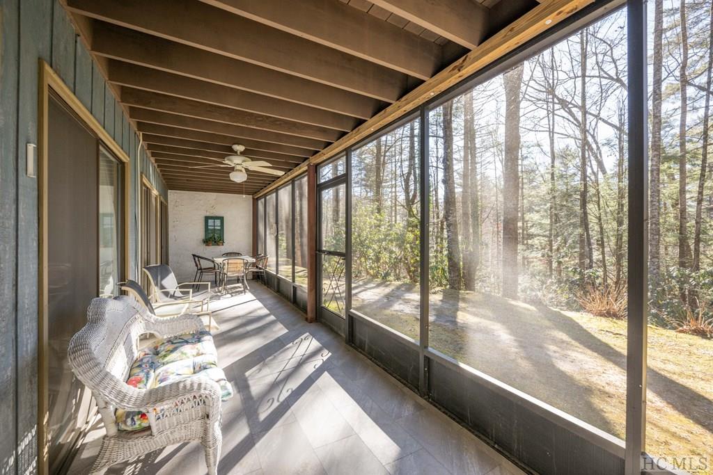 435-1B Overlook Road, Unit 1B Sapphire, NC 28774 - Photo 31 of 53 Gallery Image 31