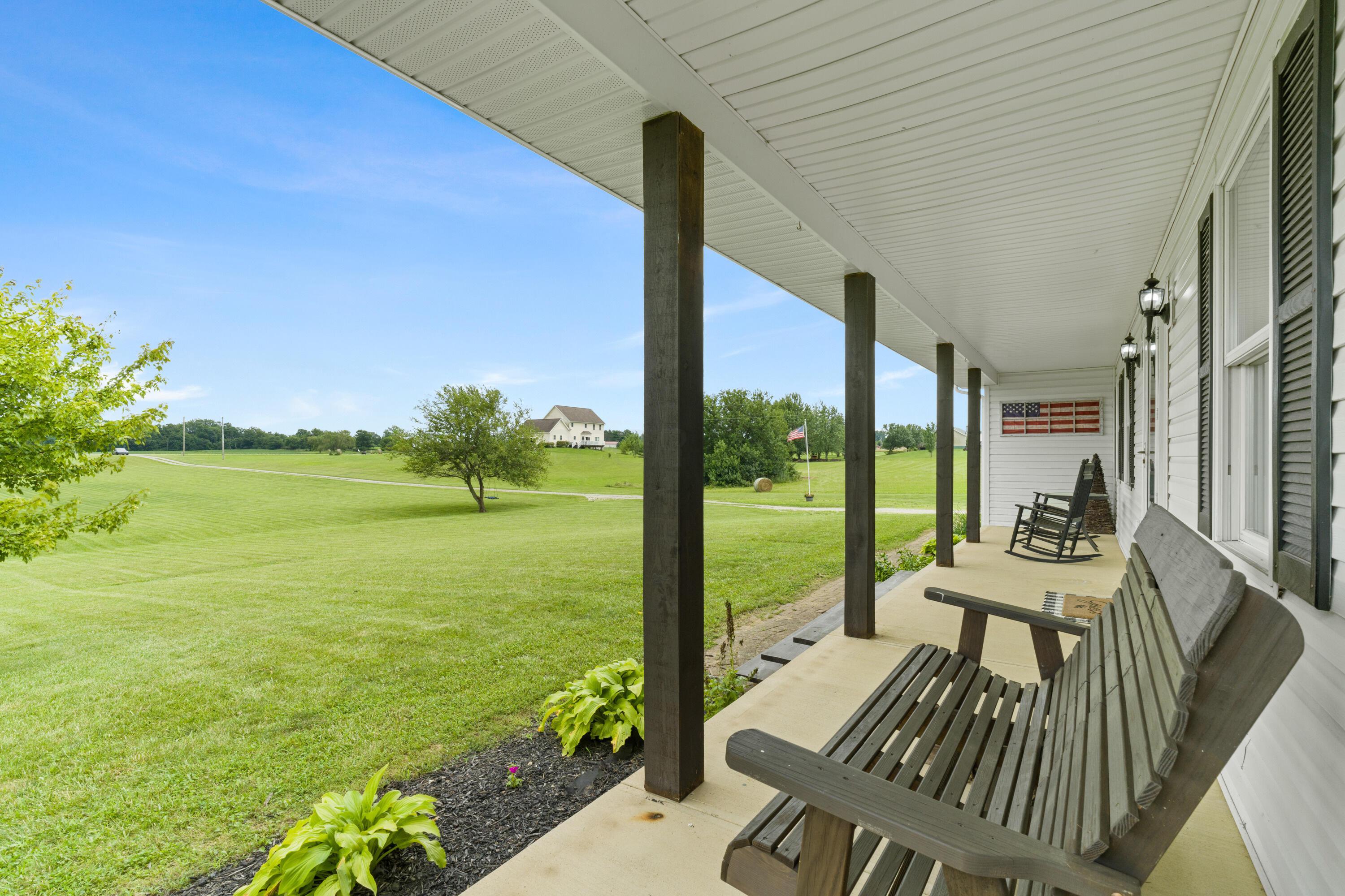 1172 Cambrian Road Cable, OH 43009 - Photo 9 of 80 Front Porch
