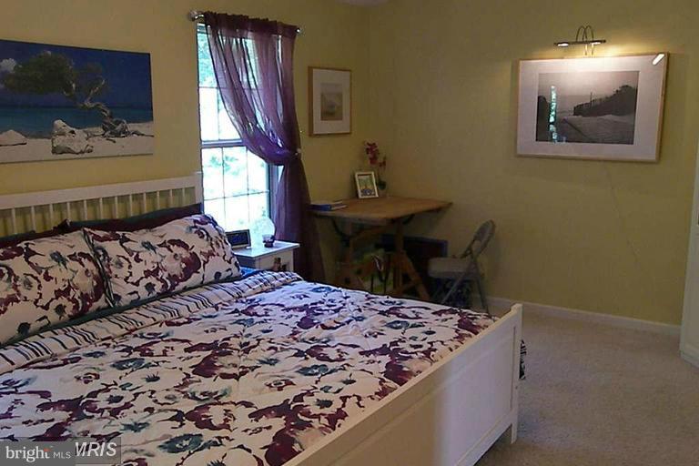 503 Crossing Road Fredericksburg, VA 22406 - Photo 6 of 12 Bedroom (Master)