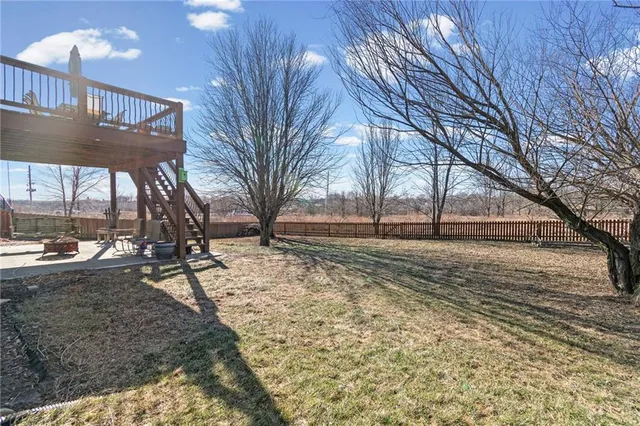 $399,000 | 1301 Northeast 196th Street, Smithville, MO 64089