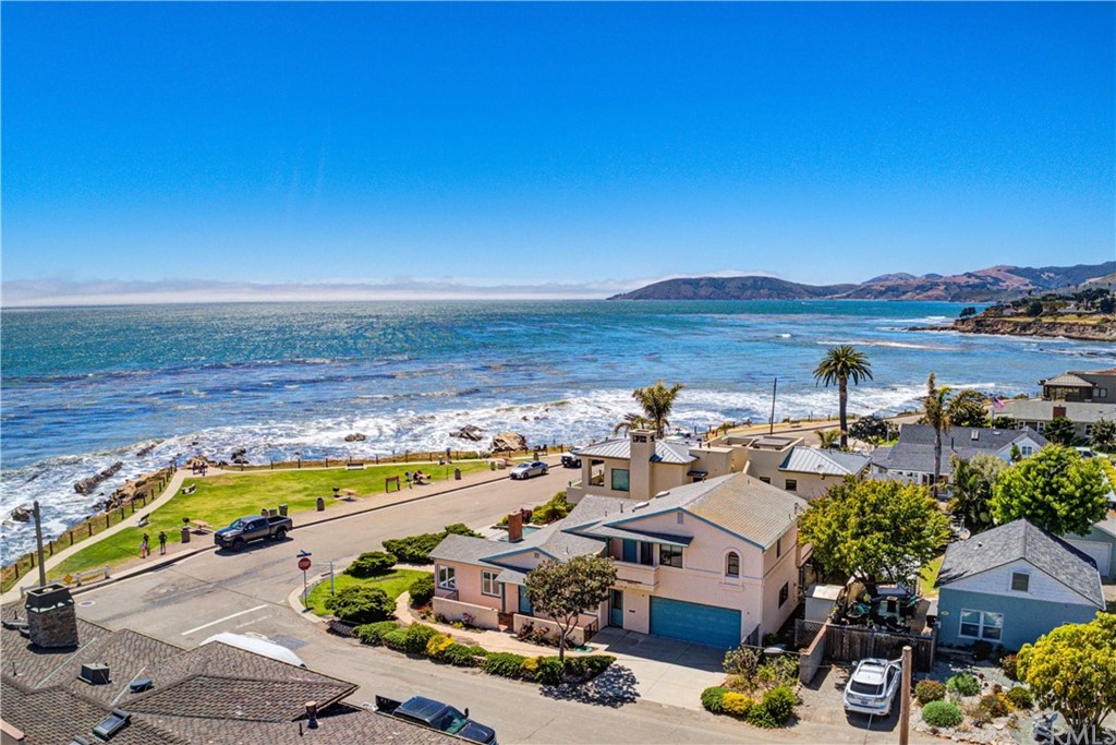 1702 Ocean Boulevard Pismo Beach, CA 93449 - Photo 29 of 33