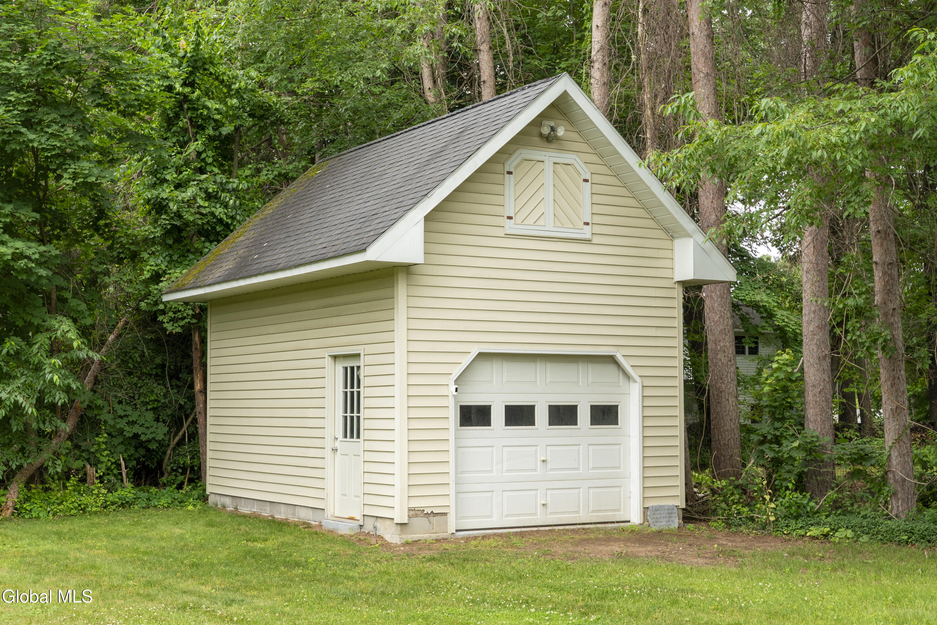 72 Pashley Road Glenville, NY 12302 - Photo 26 of 29 72 Pashley-21