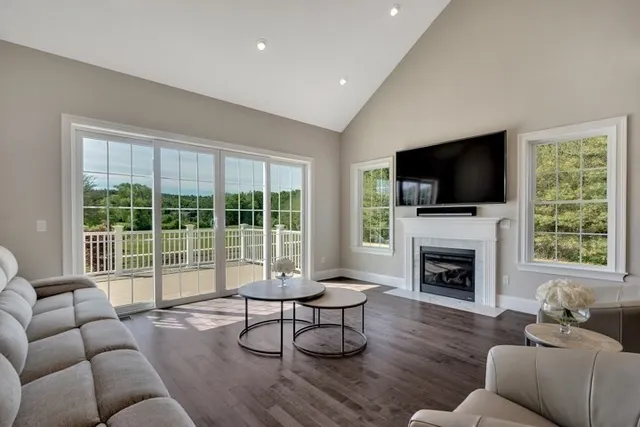 $1,549,000 | 37 Cpe Clb Drive, Sharon, MA 02067