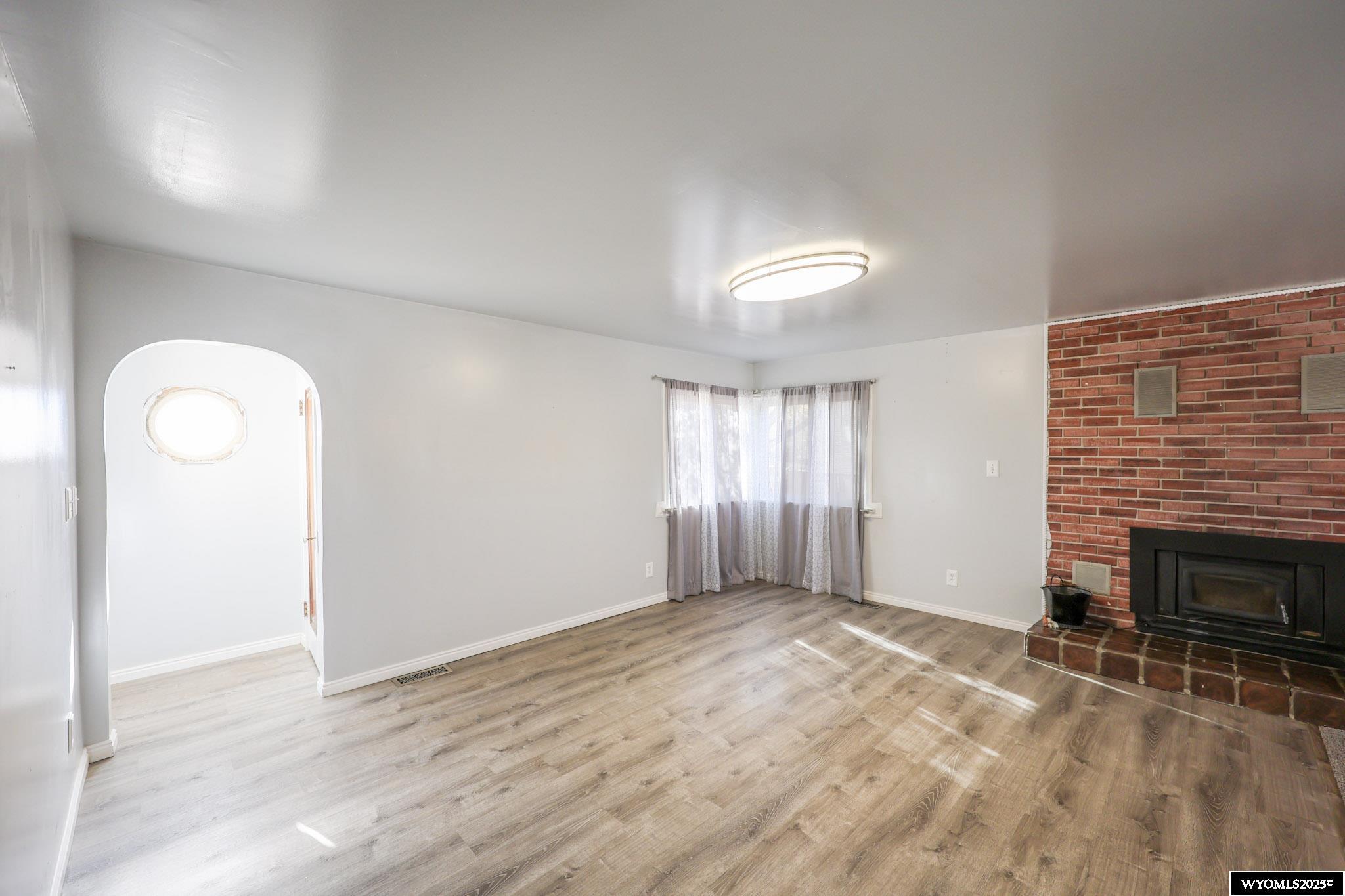 269 Hoskins-McGuire Road Rock Springs, WY 82901 - Photo 3 of 41