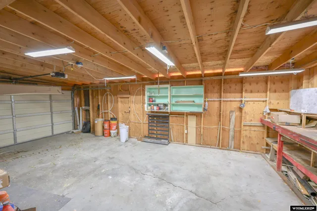 $399,000 | 269 Hoskins-McGuire Road, Rock Springs, WY 82901