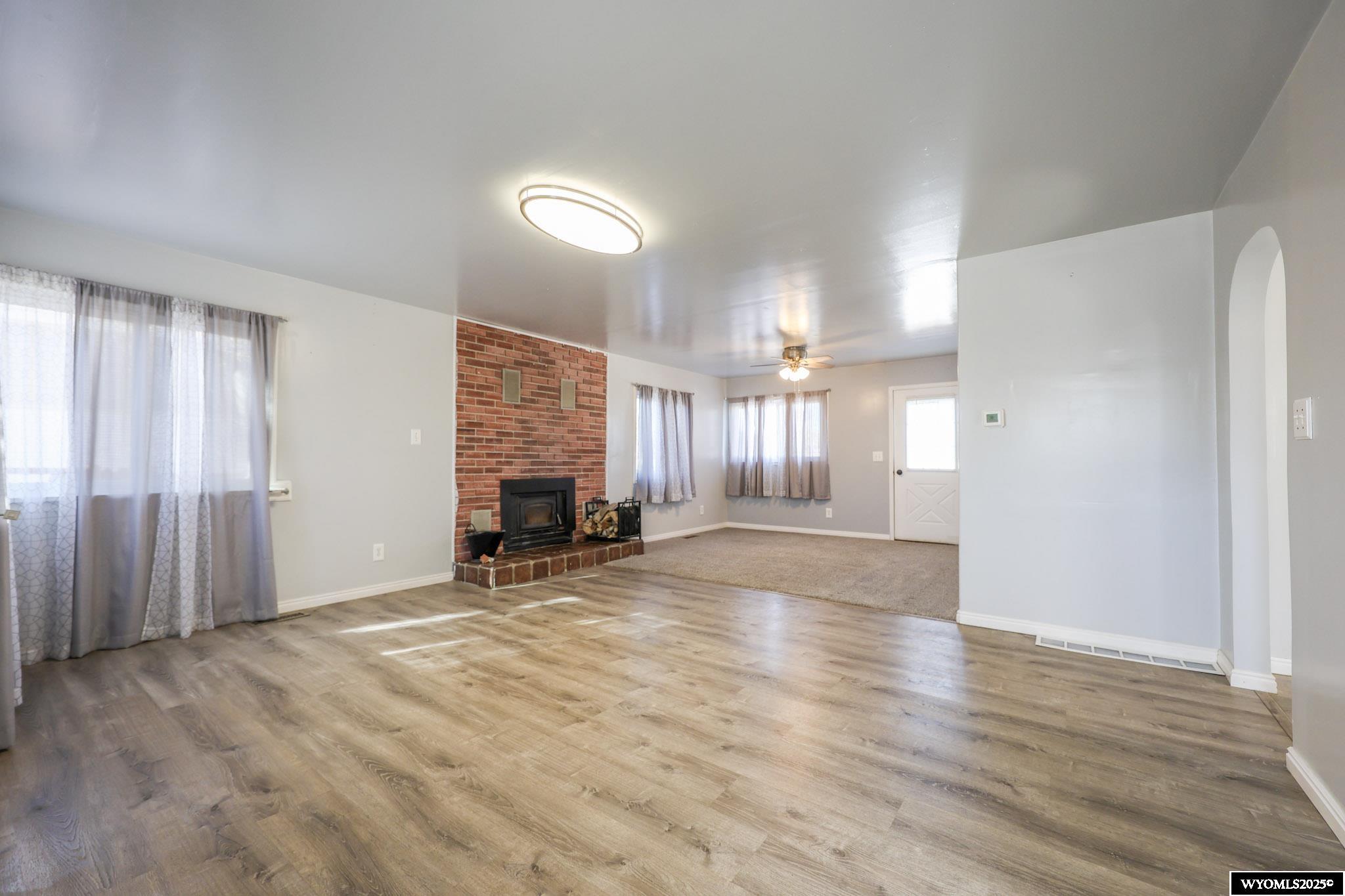 269 Hoskins-McGuire Road Rock Springs, WY 82901 - Photo 4 of 41