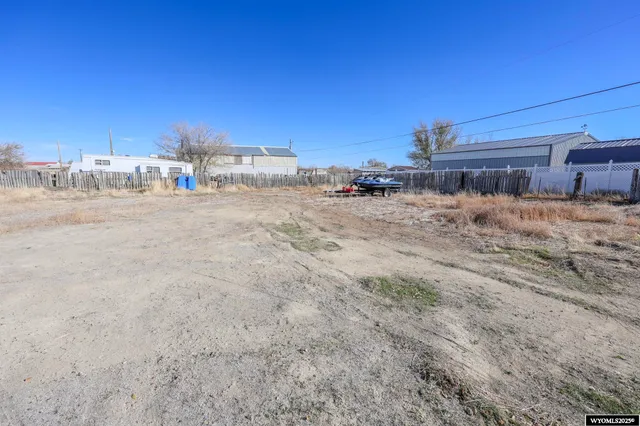 $399,000 | 269 Hoskins-McGuire Road, Rock Springs, WY 82901