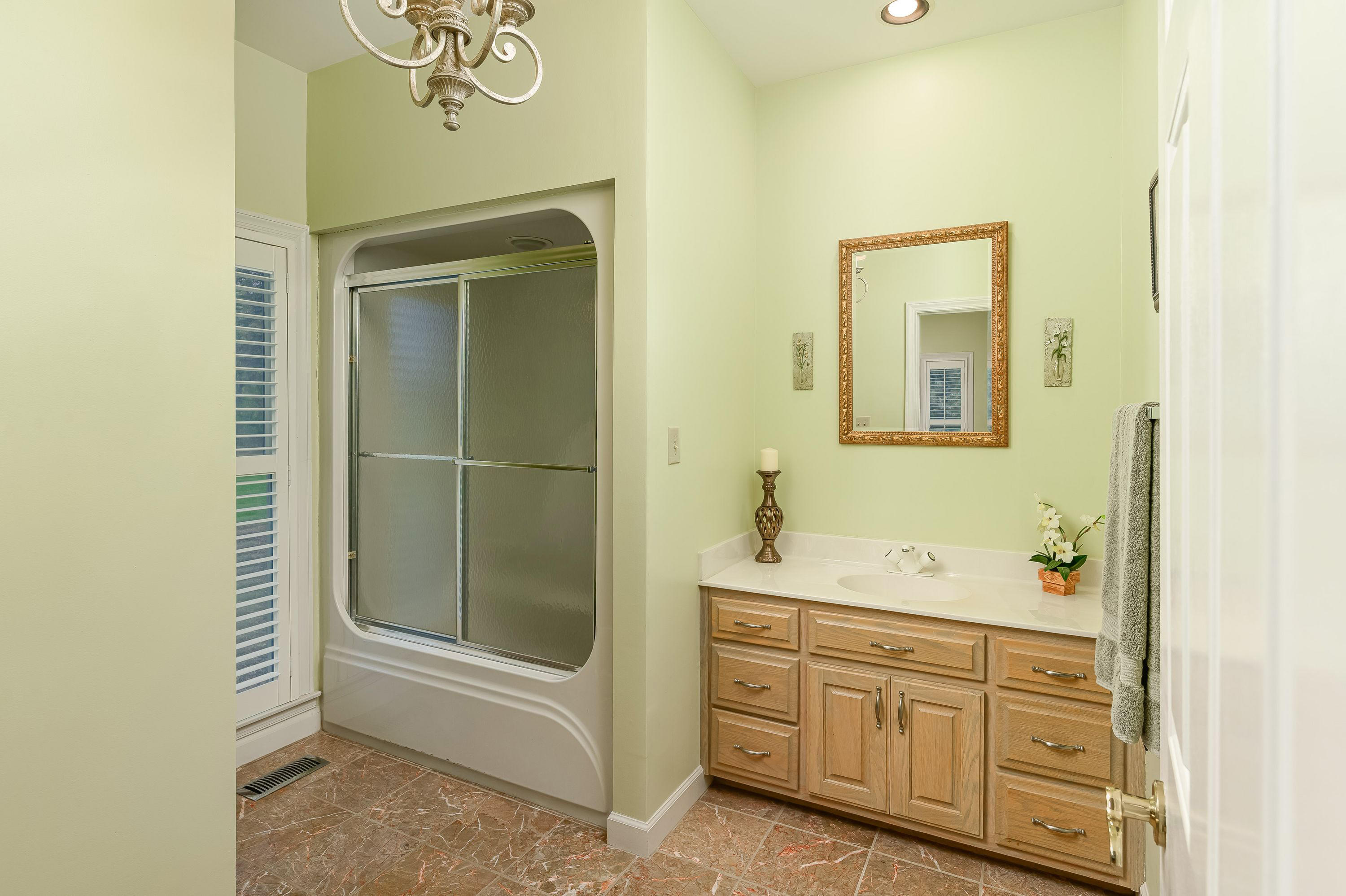 241 Northeast Ne River, Unit 17 Charleston, TN 37310 - Photo 13 of 20 13
