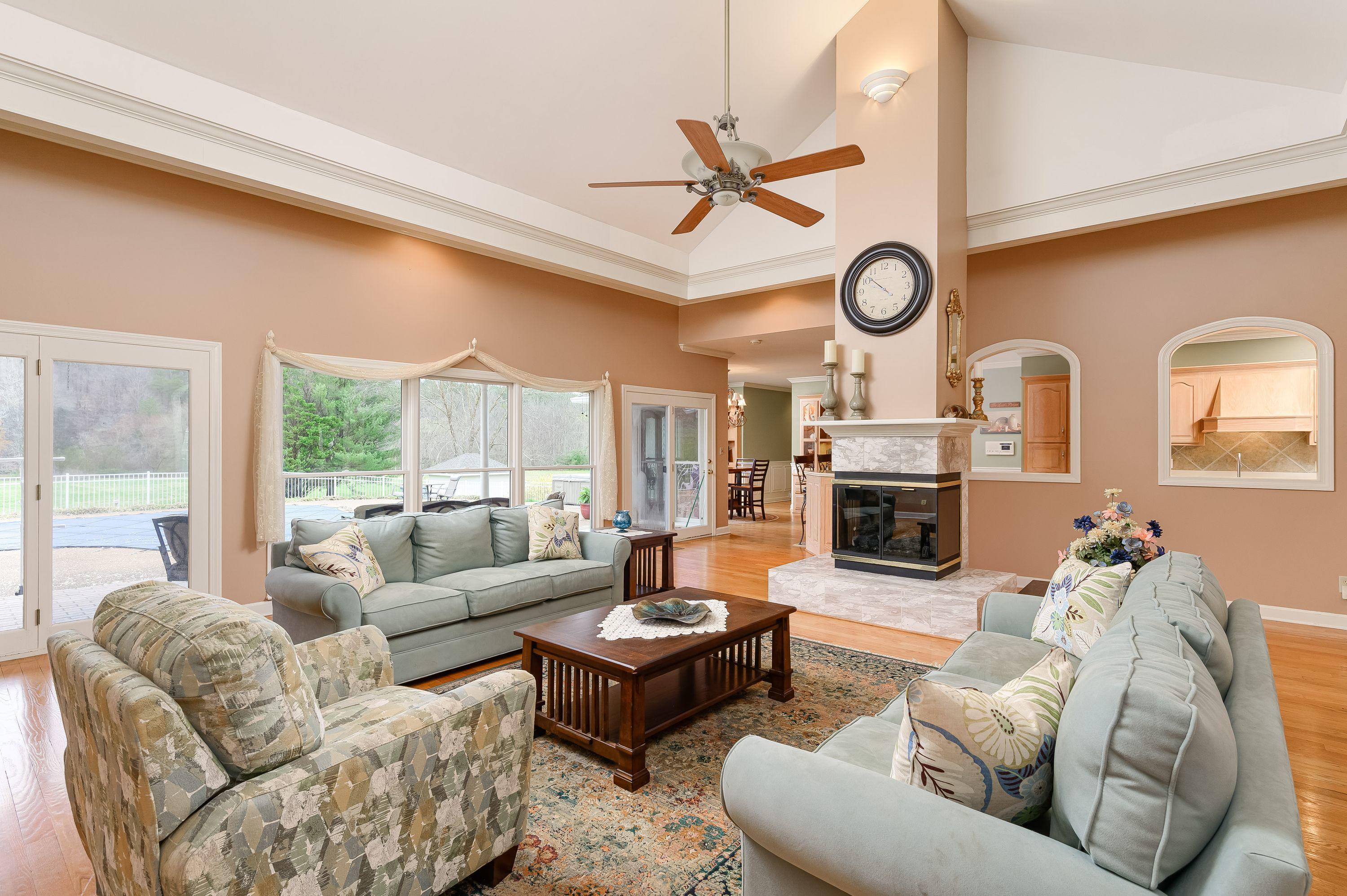 241 Northeast Ne River, Unit 17 Charleston, TN 37310 - Photo 4 of 20 4