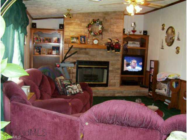 2842 Shoals Road Pinnacle, NC 27043 - Photo 3 of 9 Other. Den