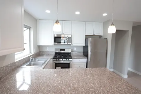 $3,995,000 | 1522 Hornblend Street, San Diego, CA 92109