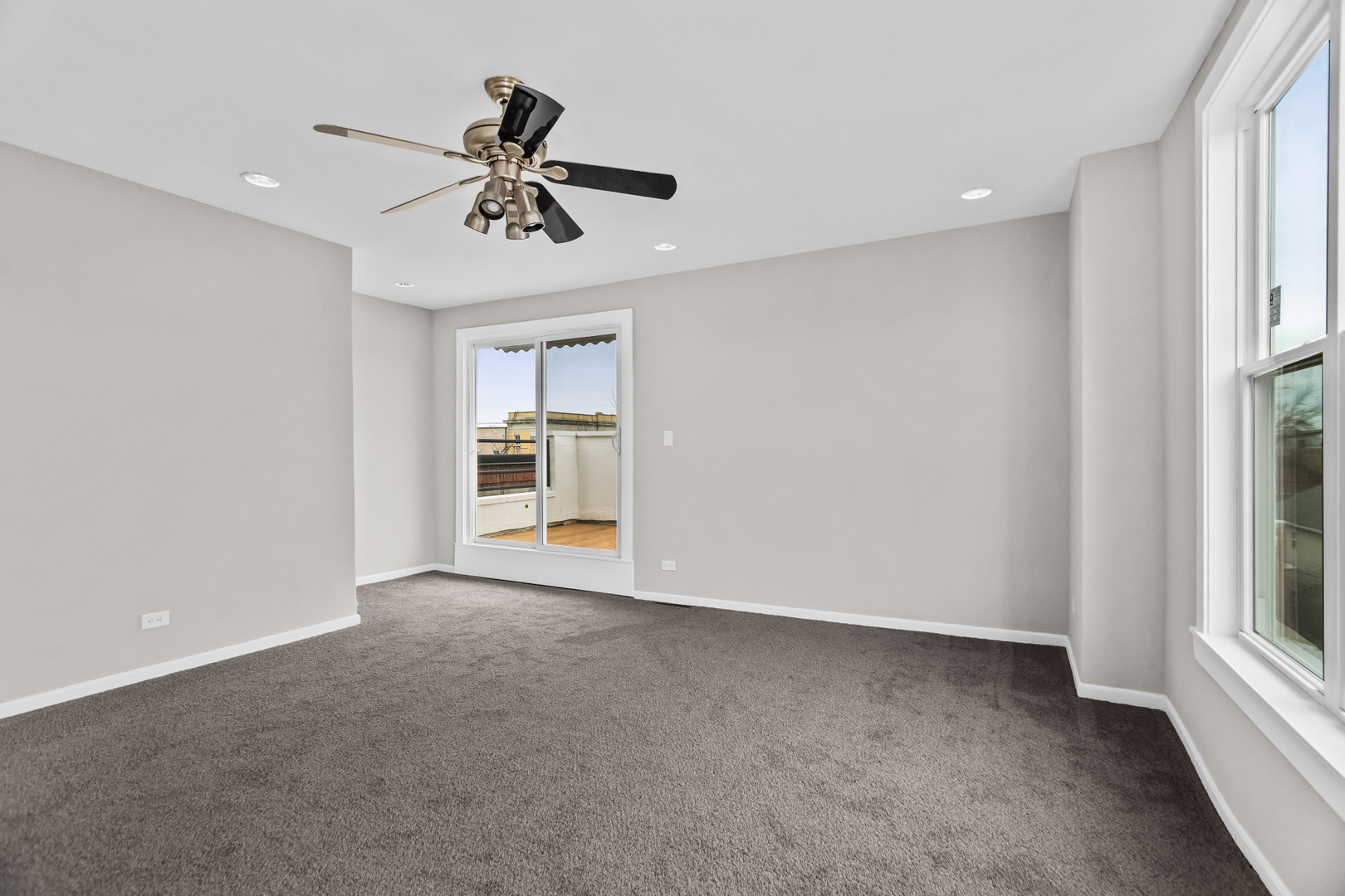2247 West Monroe Street, Unit 3 Chicago, IL 60612 - Photo 21 of 31 a view of an empty room with a window